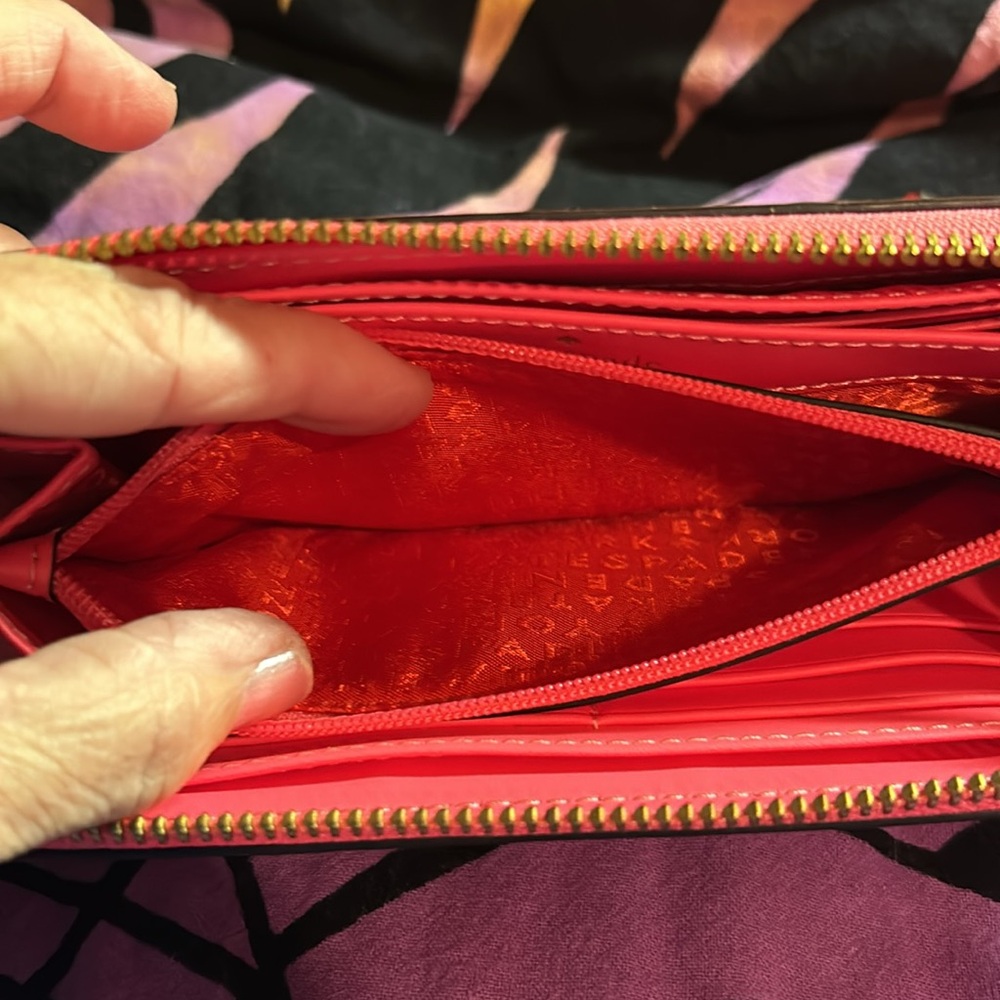 NWT Kate Spade Coral Wallet - Picture 9 of 10